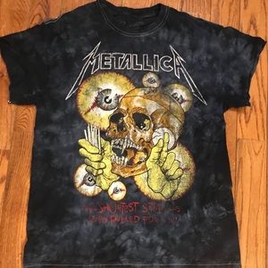 Metallica band tee shirt